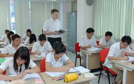 Thí điểm dạy học tiếng Anh THPT theo chuẩn mới